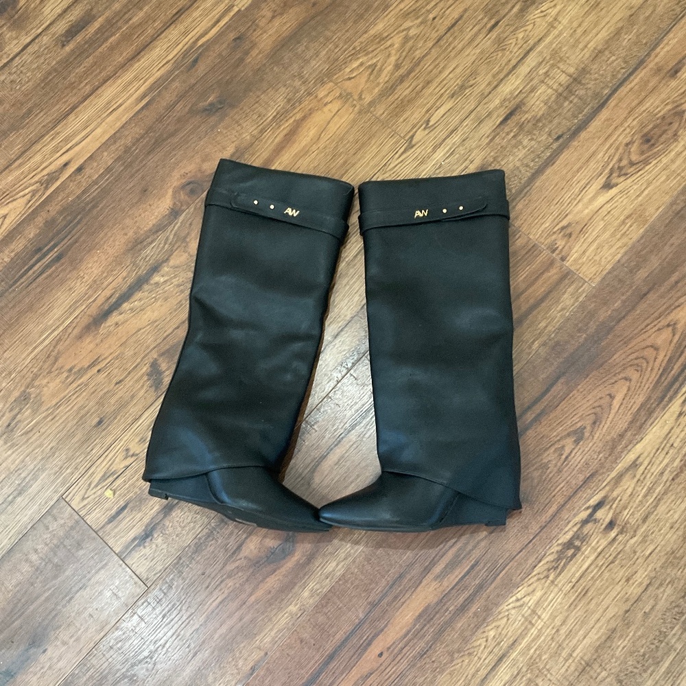 AW FOLD OVER BOOTS 6 black New